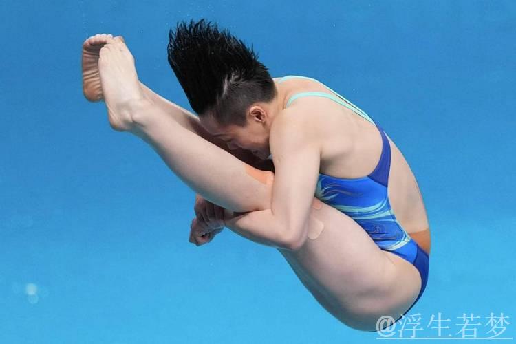 女子3米跳板精彩集锦:陈佳亮相跳水世界杯总决赛 女子3米跳板精彩集锦:陈佳亮相跳水世界杯总决赛